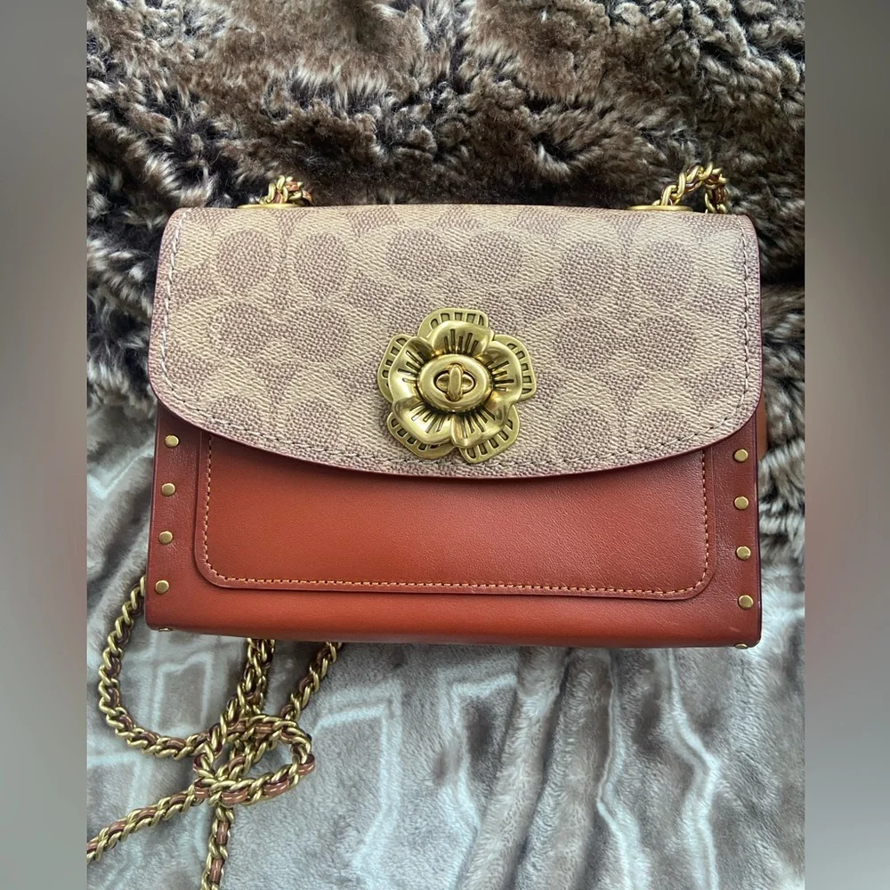 Coach mini Parker crossbody bag - Picture 1 of 6